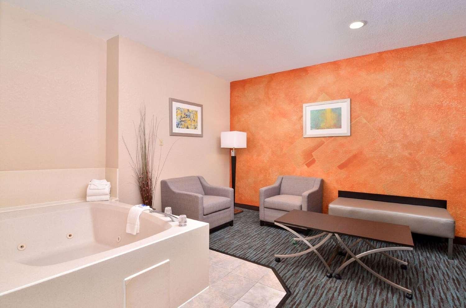 Best Western Plus Northwest Inn & Suites Houston Ngoại thất bức ảnh